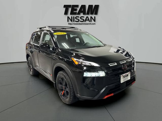 2025 Nissan Rogue Rock Creek