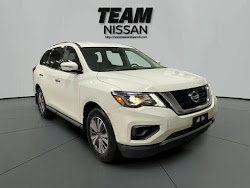 2018 Nissan Pathfinder S